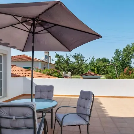 Holiday home Luxury Golf For 10 With Private Garden And Pool *